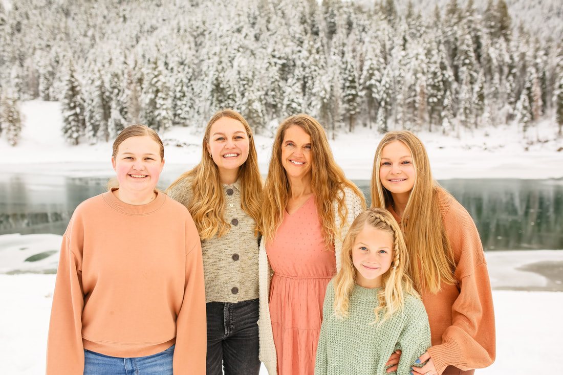 The Mainord Family