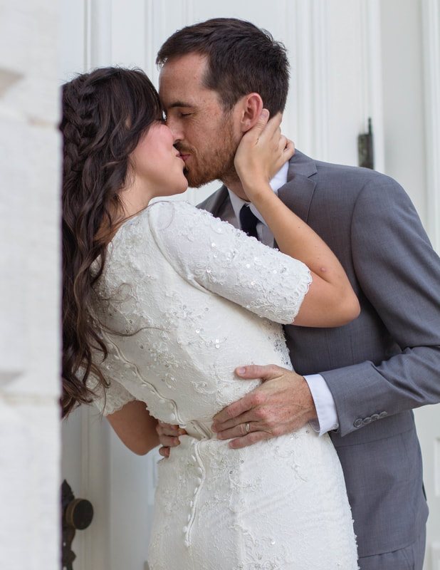Matt & Natalie at the Manti Temple