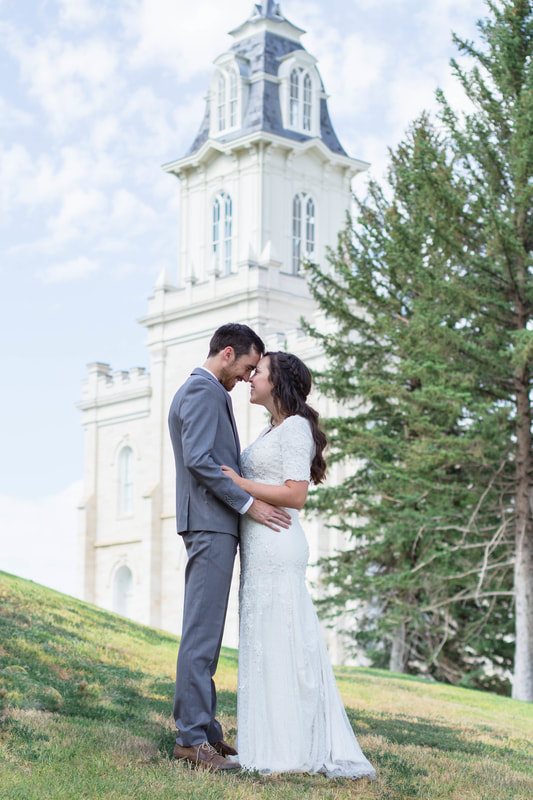 Matt & Natalie at the Manti Temple